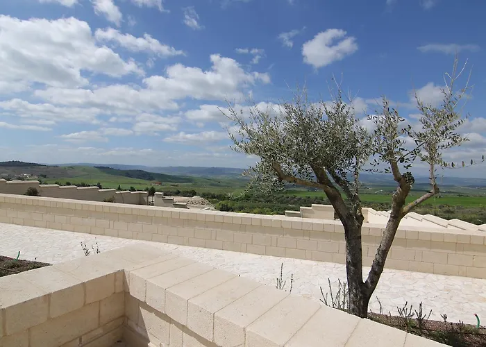 Hotell Masseria Fortificata San Francesco 4*